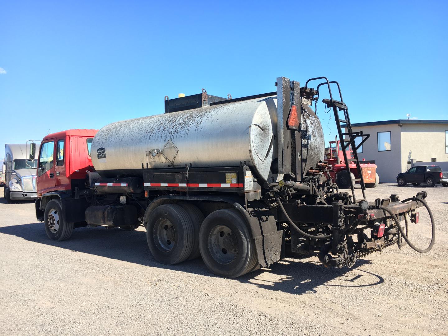 ./imagenes/INVOICE/2019/17036/CAMION PETROLIZADOR CON EQUIPO ETNYRE (19).JPG